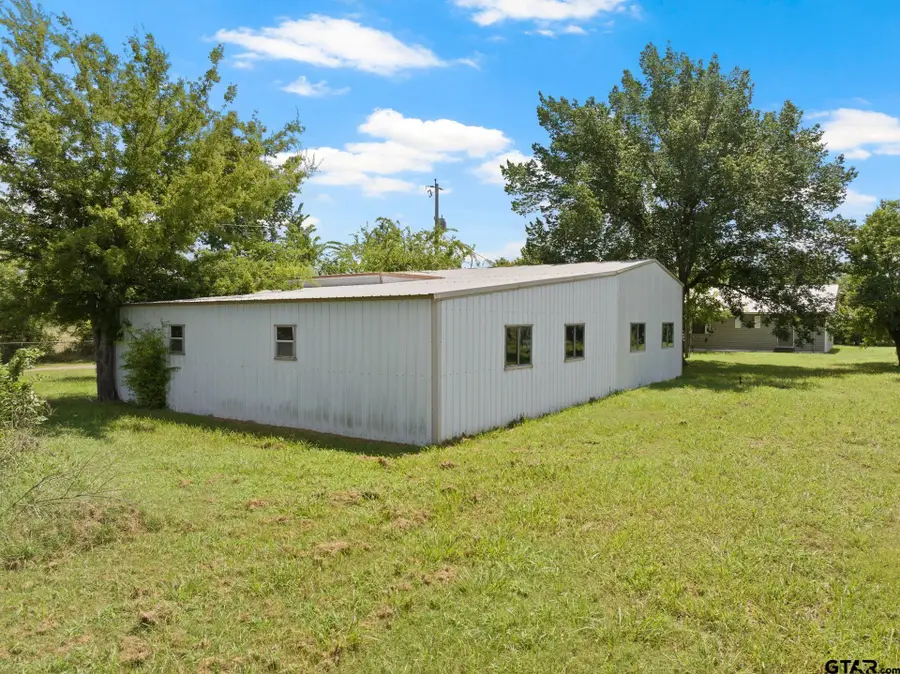 708 Leak St, Talco, TX 75487 - Image #2