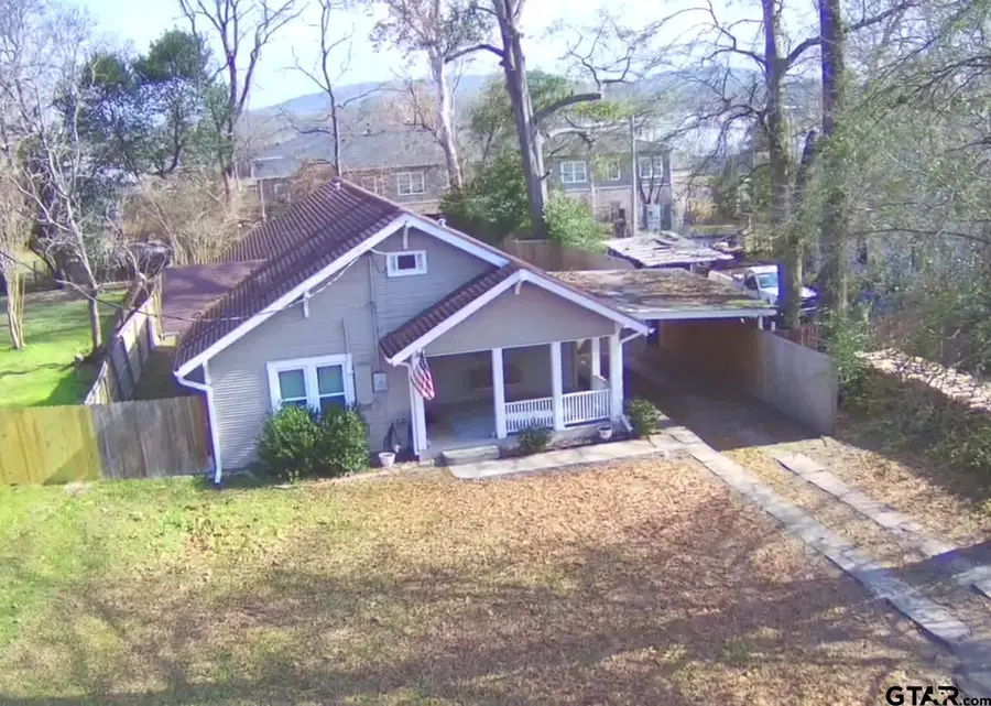 507 N TRINITY, Gilmer, TX 75644 - Image #2