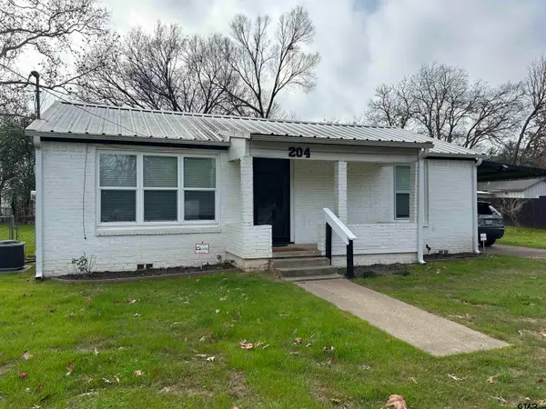 204 W NORTH, Lindale, TX 75771