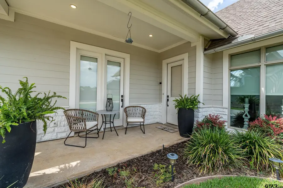 14611 Twin Pines Lane, Lindale, TX 75771 - Image #2