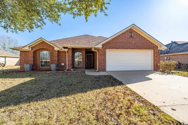 411 Amanda Ct, Whitehouse, TX 75791