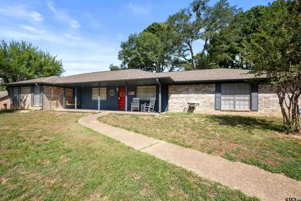 2293 Anderson CR 359, Palestine, TX 75803