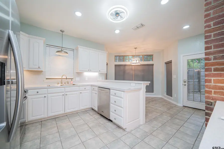 169 Private Road 8519, Van, TX 75790 - #3