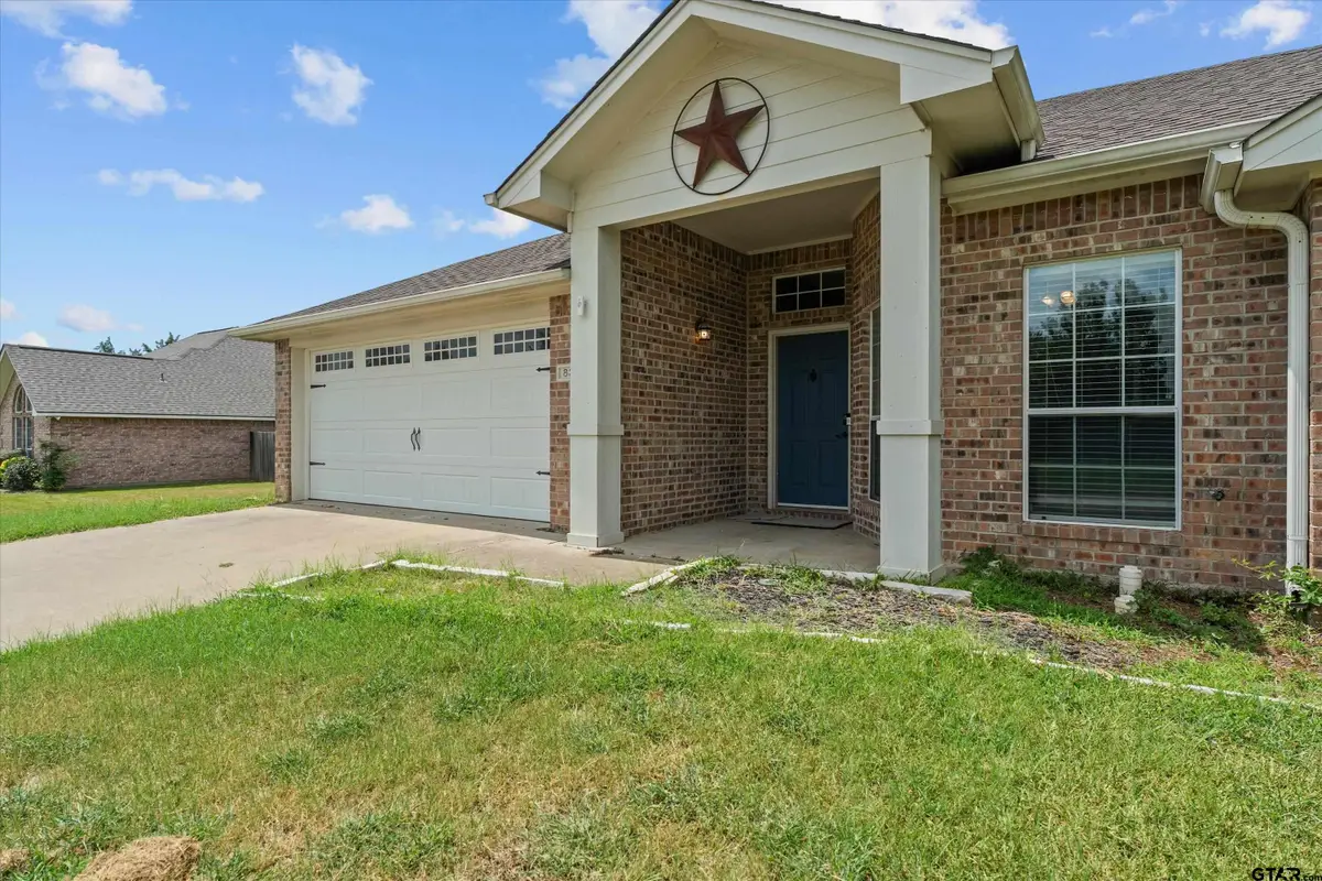 833 Greenwood Circle, Lindale, TX 75771 - Image #1