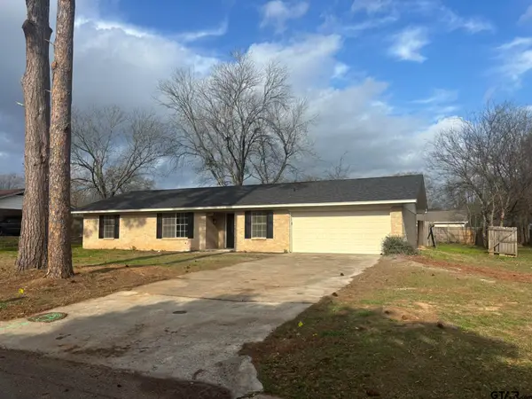 206 Park Lane, Pittsburg, TX 75686