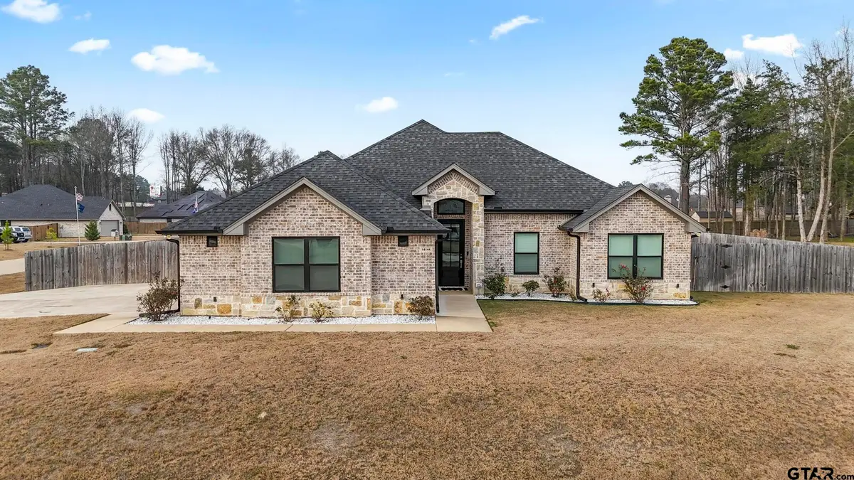 14144 Foxtail Dr, Flint, TX 75762 - Image #1