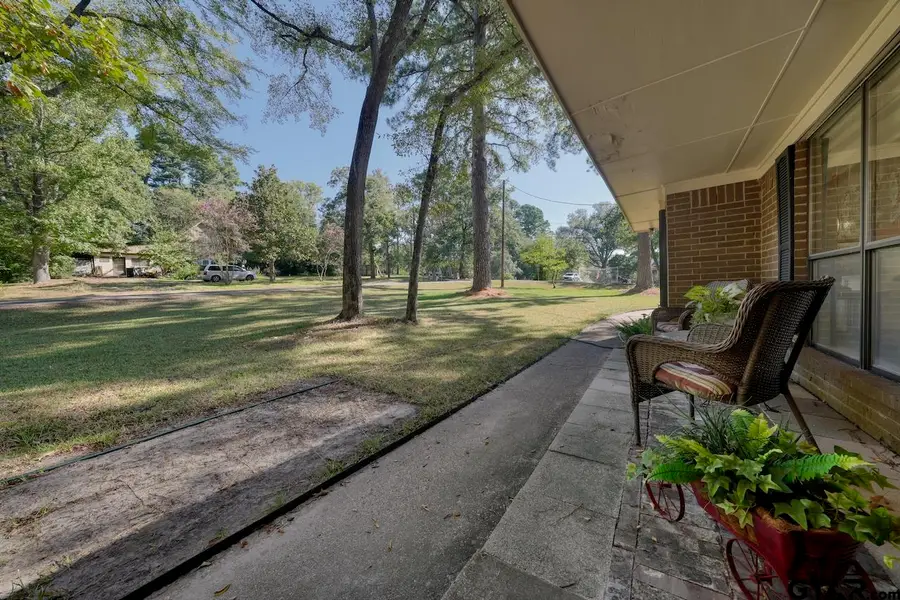 1208 Lake Cross Rd, Hideaway, TX 75771 - Image #2