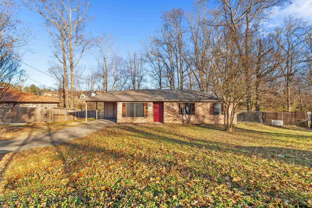 1106 Brad Cir, Lindale, TX 75771 - Image #1