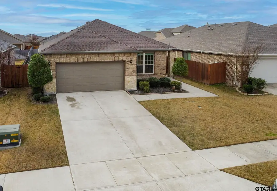 3105 Cassinia Pkwy, Heartland, TX 75126 - Image #2