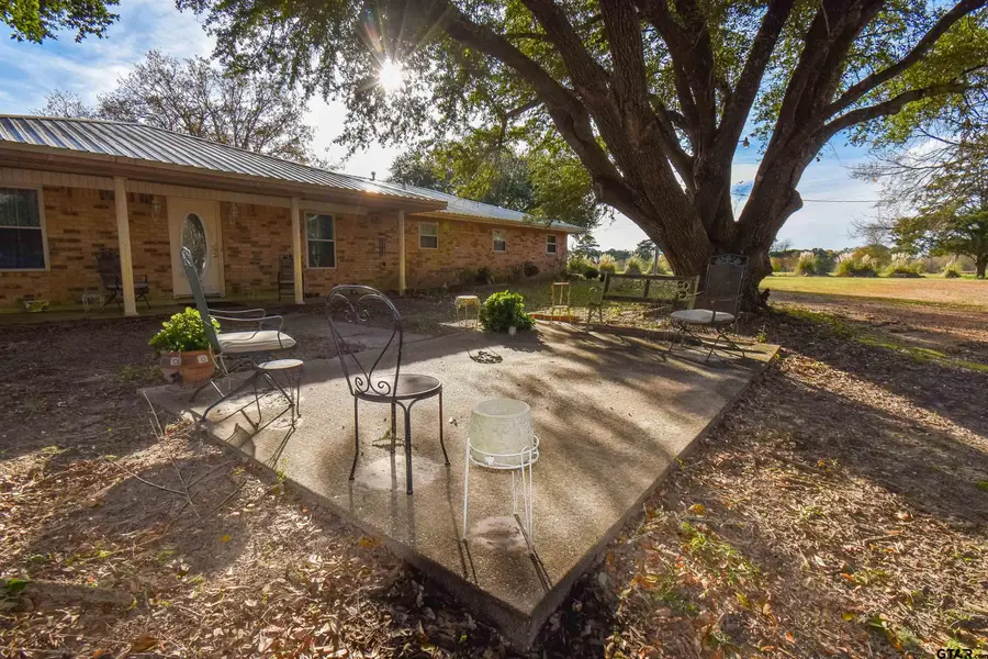 355 W Sugar Hill Rd, Reklaw, TX 75784 - Image #3
