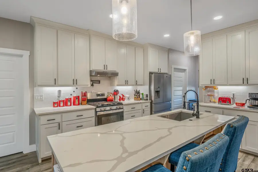 305 Private Road 6305, Mineola, TX 75773 - Image #3