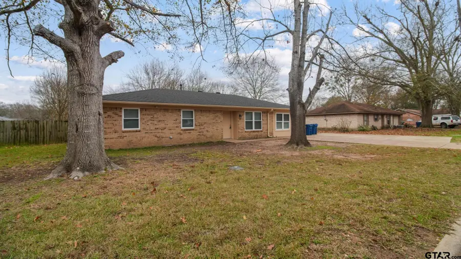 302 Shady Lane, Whitehouse, TX 75791 - Image #3