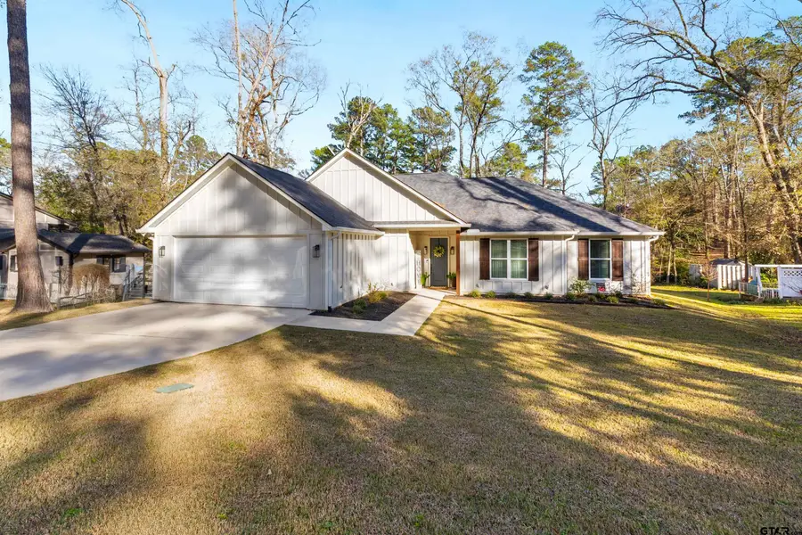 1627 Orchard Ln, Hideaway, TX 75771 - Image #2