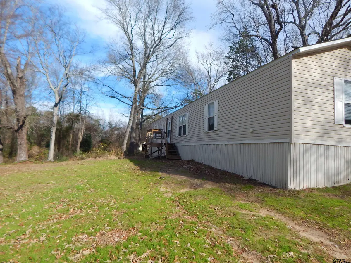 958 BOLES, Gilmer, TX 75645 - Image #1