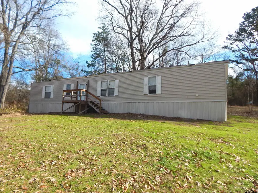 958 BOLES, Gilmer, TX 75645 - Image #2