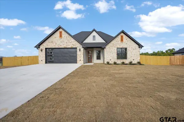 2732 County Road 328 W., Tyler, TX 75706