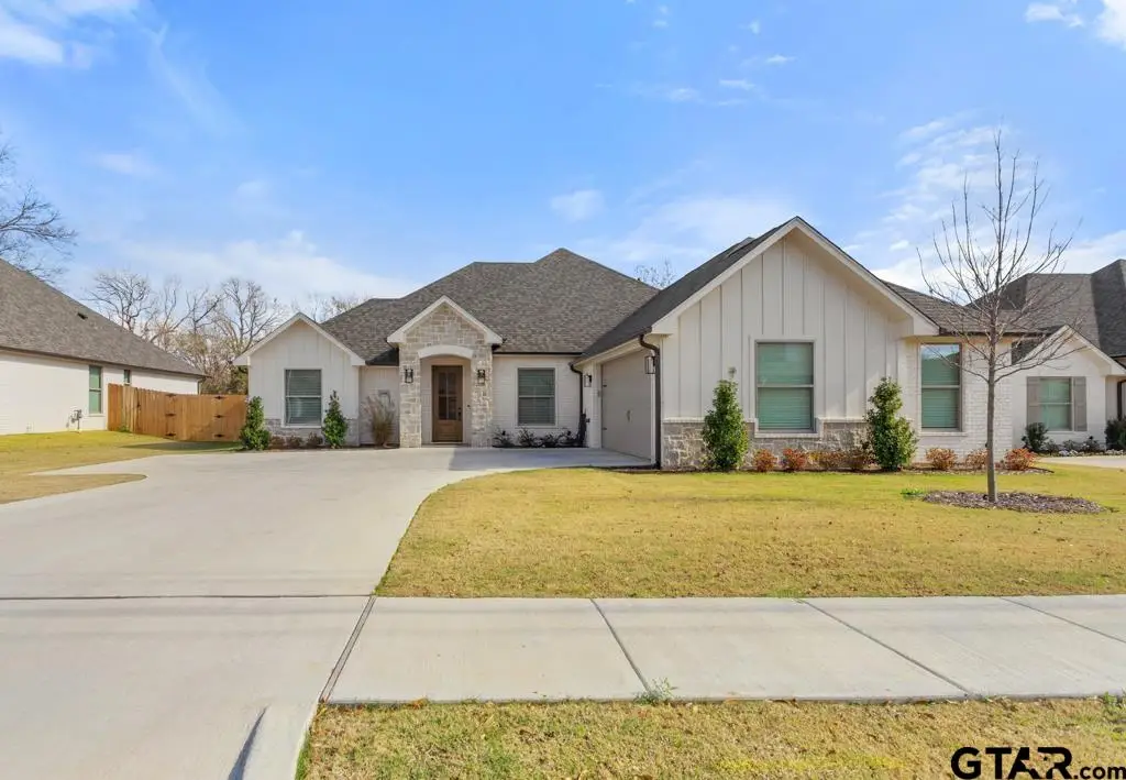 5300 Hollytree Dr, Tyler, TX 75703 - Image #1