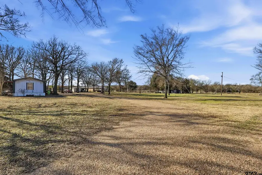 1122 County Road 2381 S, Winnsboro, TX 75494 - Image #2