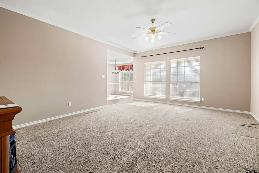 5401 Hollytree Dr. 604, Tyler, TX 75703 - Image #2