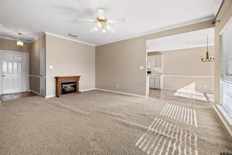 5401 Hollytree Dr. 604, Tyler, TX 75703 - Image #3