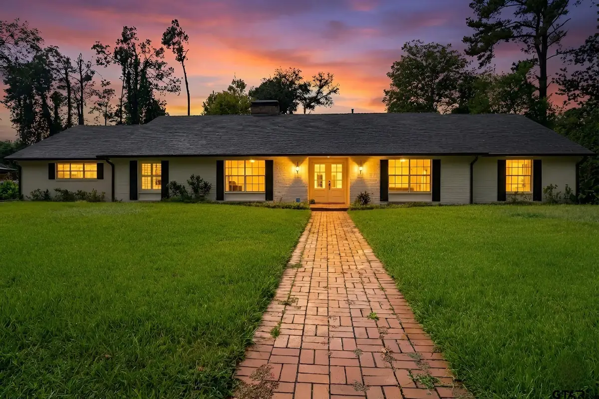 2917 Sunnybrook Drive, Tyler, TX 75701 - Image #1