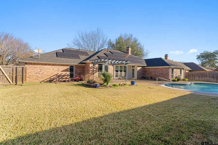 1208 W Rieck Road, Tyler, TX 75703 - Image #2