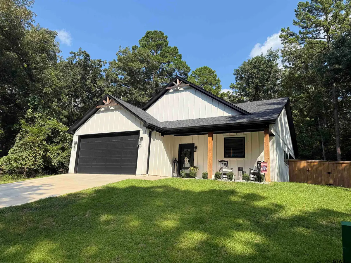 18535 Paradise Lane, Flint, TX 75762 - Image #1