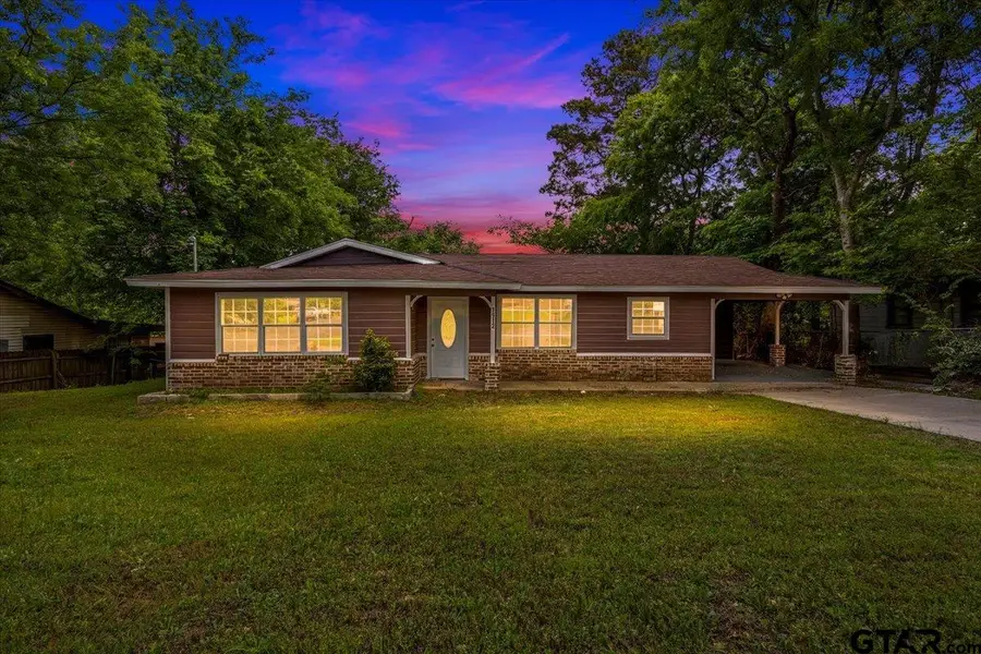 1912 W oakwood, Tyler, TX 75702 - Image #2