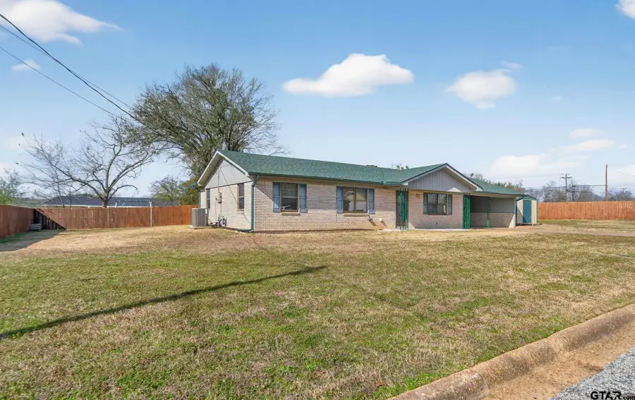 106 Southview Dr, Henderson, TX 75654 - #2