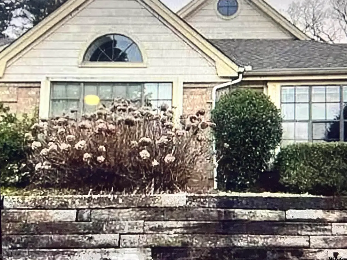 1727 Eaglewood Drive, Tyler, TX 75703 - Image #1