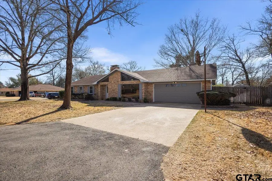 1008 Corey Dr, Whitehouse, TX 75791 - Image #3