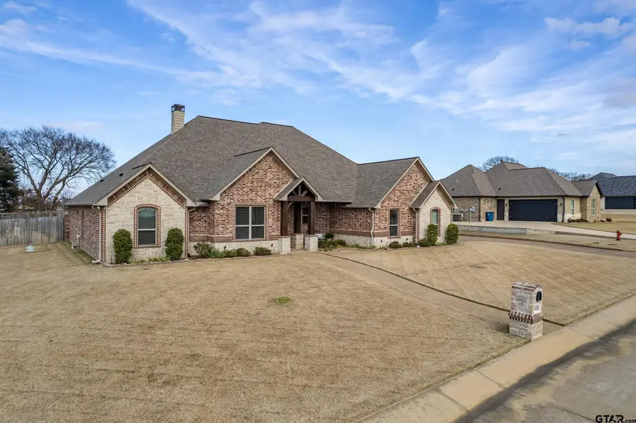 202 Zebra Way, Bullard, TX 75757 - Image #2