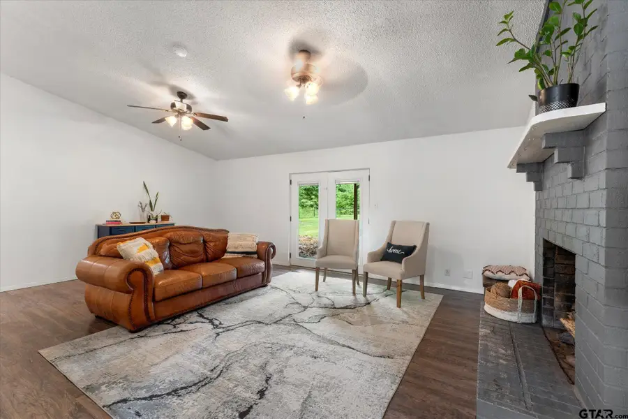 524 Park Lane, Mount Vernon, TX 75457 - Image #3