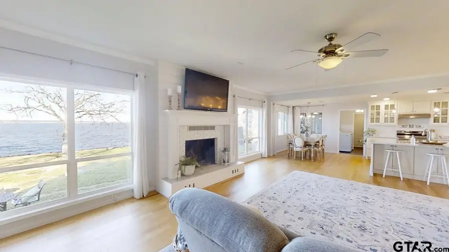 21028 Bay Shore Dr, Flint, TX 75762 - Image #2