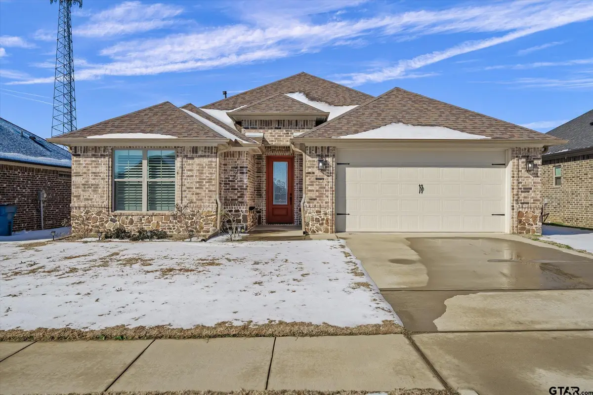 220 Patience Ave, Lindale, TX 75771 - Image #1