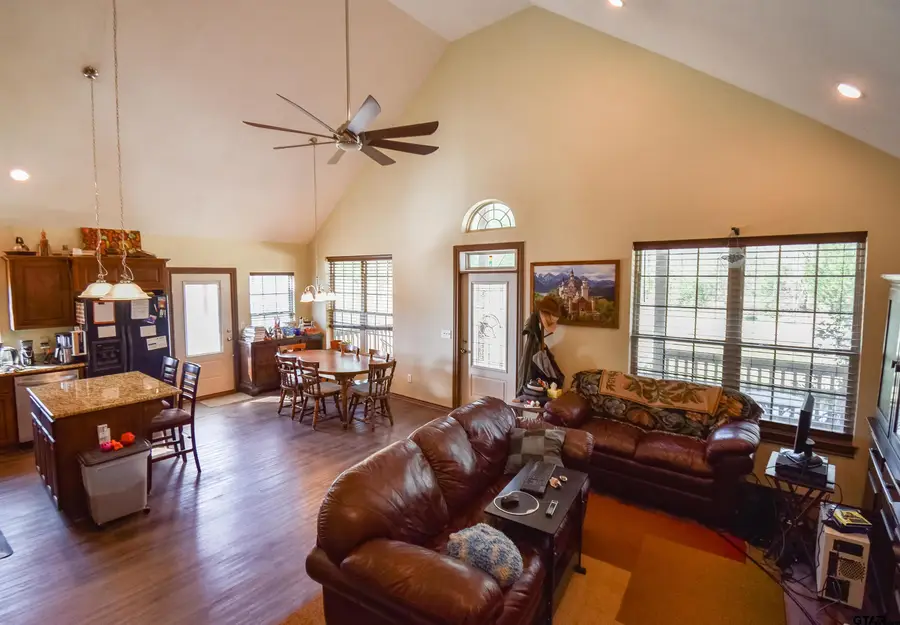 21803 CR 2178, Troup, TX 75789 - #2