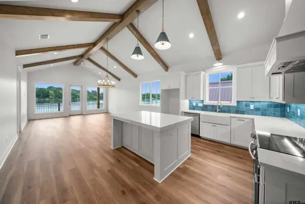 2630 Aqua Vista, Jacksonville, TX 75766