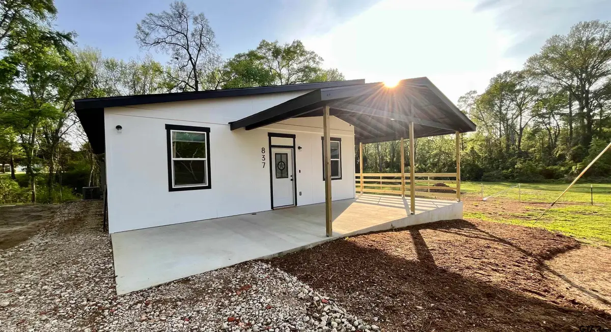837 Red Bud Cir, Bullard, TX 75757 - #1
