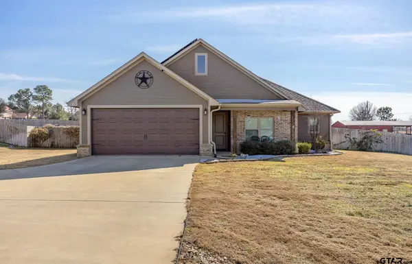 13367 Hickory Oak Dr, Lindale, TX 75771