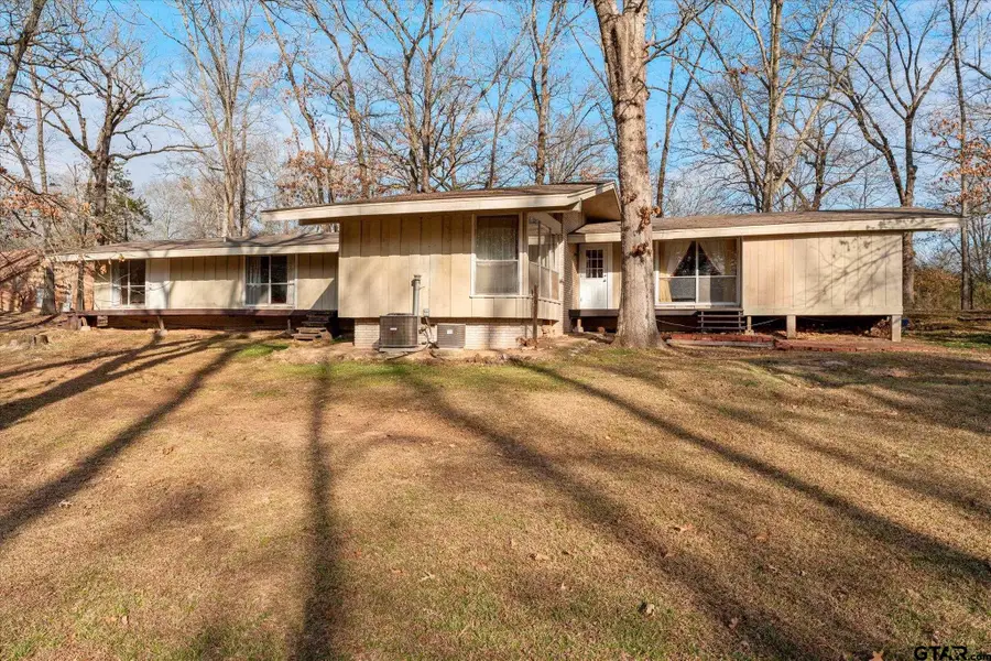 106 Lively, Mount Pleasant, TX 75455 - #2