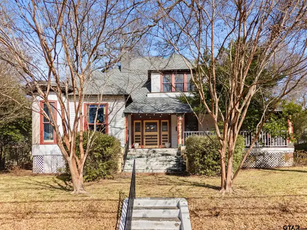 911 W Houston, Tyler, TX 75702