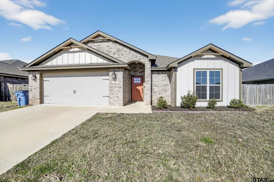 16217 Ridgeview Ln, Lindale, TX 75771 - Image #2