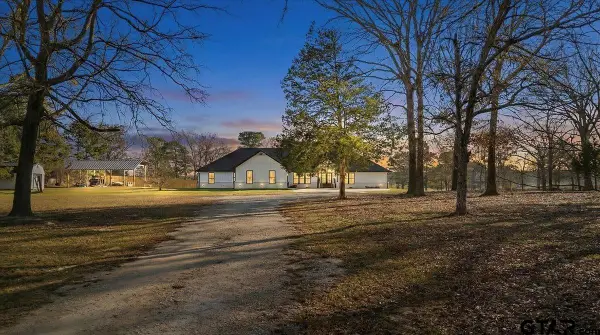 2680 Primera Rd, Tyler, TX 75705