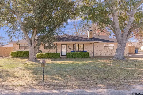 345 Washington, Van, TX 75790