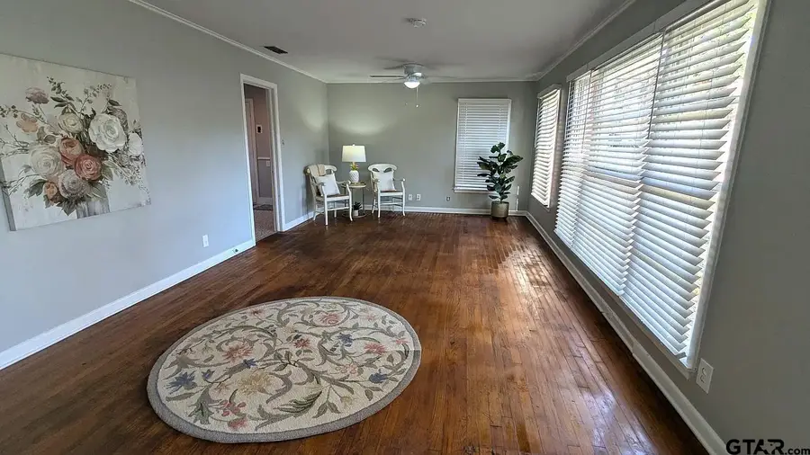 2417 S Kennedy, Tyler, TX 75701 - Image #3