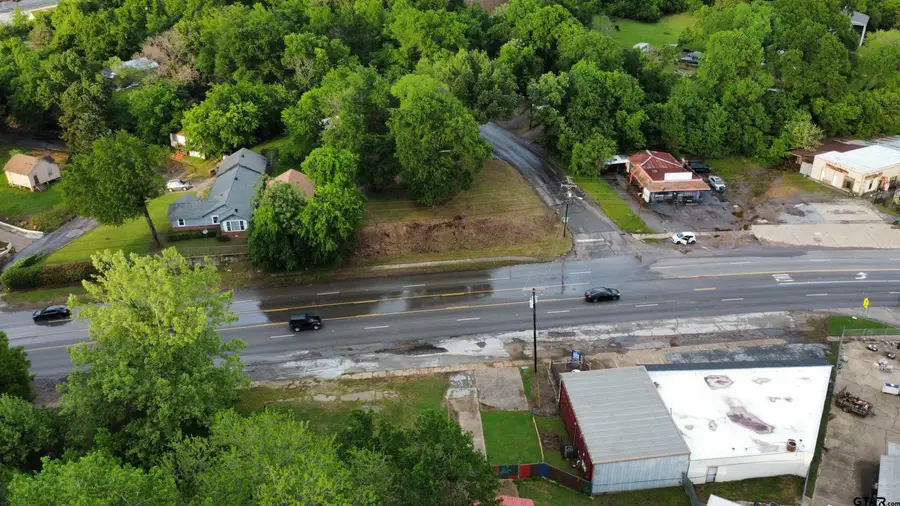 528 S Glenwood Blvd, Tyler, TX 75701 - Image #3