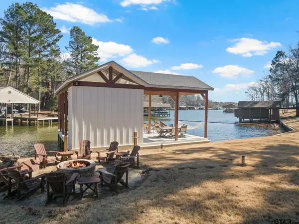 203 King Laurence, Scroggins, TX 75480