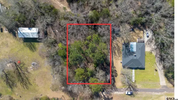 15432 Charlotte Ann Ln, Tyler, TX 75707