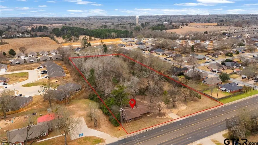 1304 E Main Street, Whitehouse, TX 75791 - #3