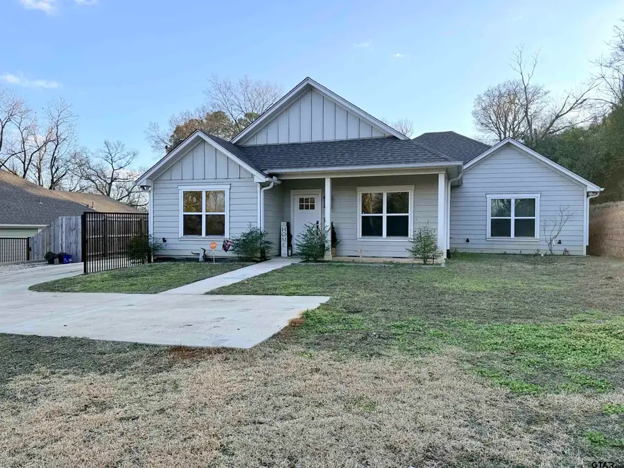 413 Dallas, Winona, TX 75792 - #2